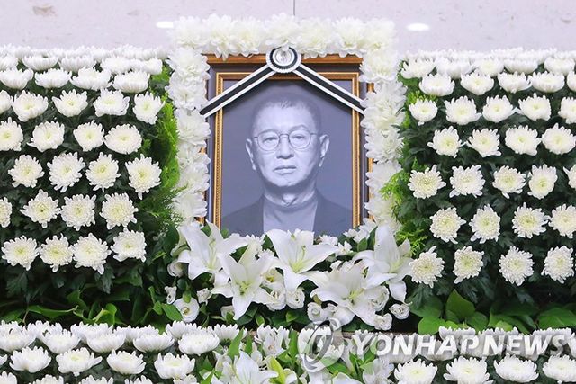 '개그계 대부' 전유성의 빈소