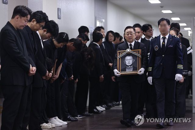 고 전유성 마지막 가는 길