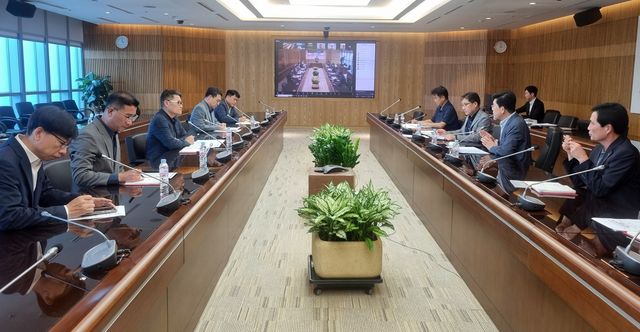 BNK금융그룹 위기상황관리체위원회 회의