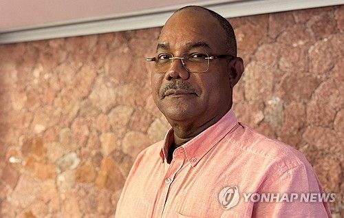 세이셸 제1야당 세이셸통합당(US)의 페트릭 에르미니 대표