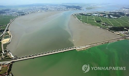 금강 하굿둑. [연합뉴스 자료사진]