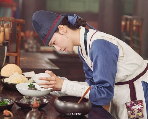 드라마 '폭군의 셰프' 속 배우 임윤아