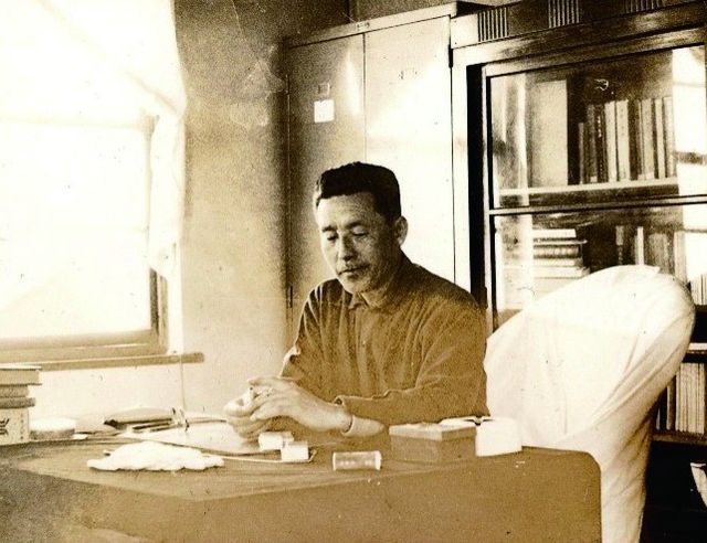 국립박물관 초대 부여분관장이었던 홍사준 선생 생전 모습 
