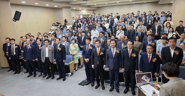 보수·중도 경남교육감 후보 단일화 연대 발대식