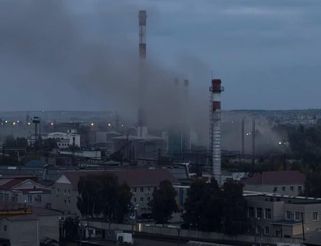 폭격받은 러시아 벨고로드의 열병합발전소 [소셜미디어 엑스 캡처. 재판매 및 DB 금지]