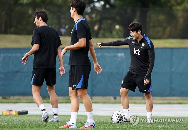 훈련하는 이강인