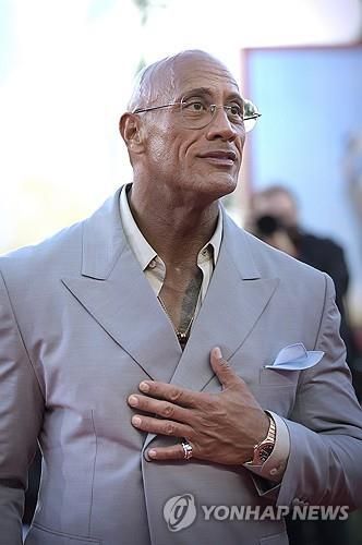 지난 1일 베네치아국제영화제 참석한 드웨인 존슨