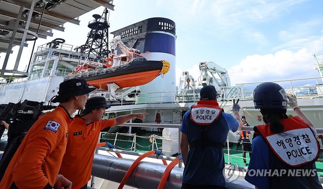 강릉 가뭄에 독도 경비함 전격 투입