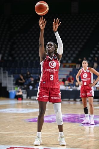 카사데몬트 사라고사의 오르넬라 방콜레