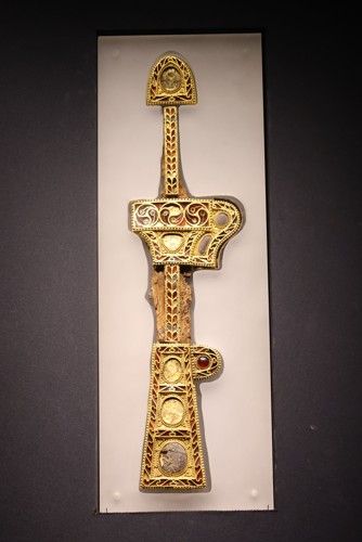 경주 계림로 14호 고분 출토 황금보검[사진/백승렬 기자]