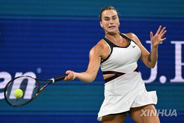 사발렌카의 8강 경기 장면