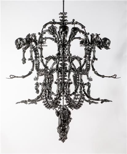 아이 웨이웨이의 '검은 샹들리에'