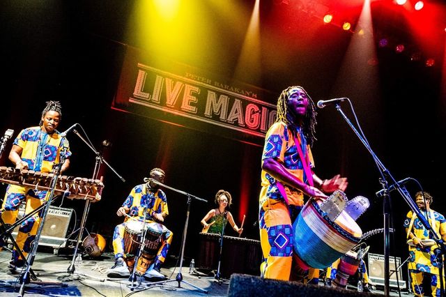 젬베 연주자 코나테 이브라힘 씨