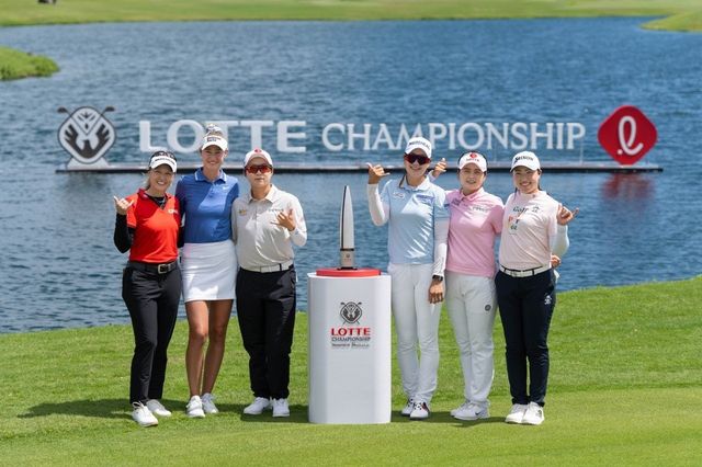 대회 포토콜에 참가한 브룩 헨더슨(왼쪽부터)과 넬리 코르다, 김효주, 김아림, 최혜진, 다케다 리오[대홍기획 제공. 재판매 및 DB 금지]