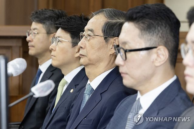 공판 출석한 한덕수 전 국무총리