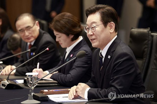 부산에서 열린 한일 정상회담, 발언하는 이재명 대통령