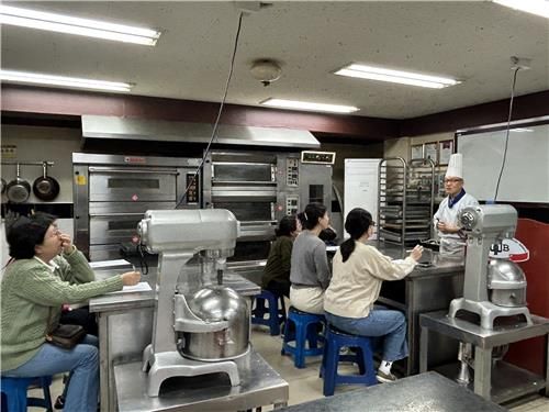 성북외국인주민센터 제과제빵 기술반 교육과정