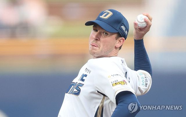 NC 라일리 톰슨 역투