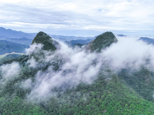구름에 잠긴 마이산 [사진/백승렬 기자]