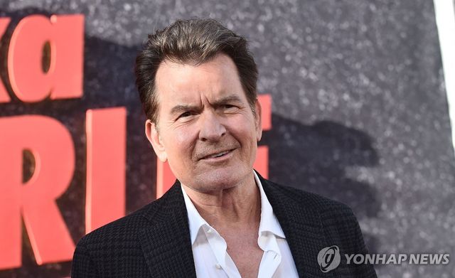 지난 4일 넷플릭스 다큐멘터리 시사회 참석한 배우 찰리 신