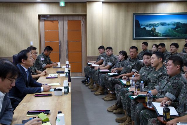 국방차관 복무여건 개선 현장간담회