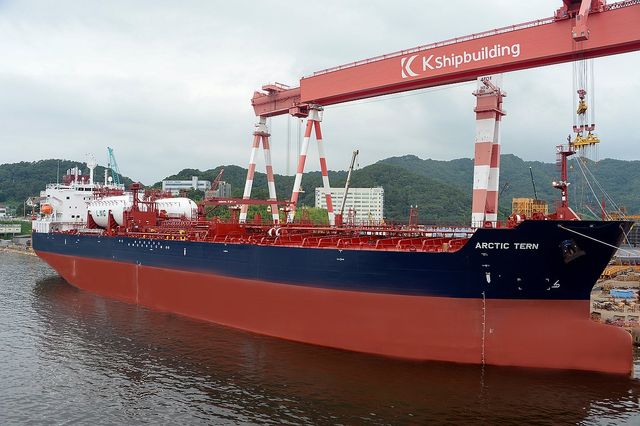케이조선의 5만톤급 LNG 이중연료 추진 석유화학제품운반선
