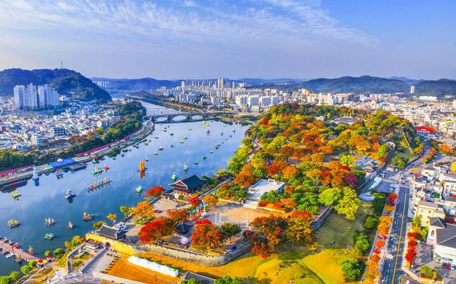 단풍 물든 진주성의 가을