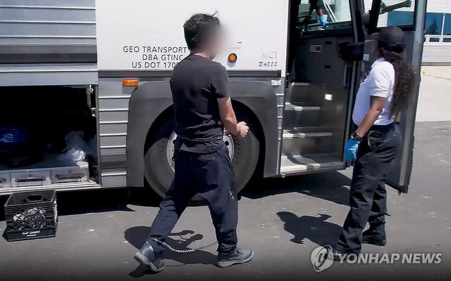 미국 이민세관단속국, 조지아주 공장 건설 현장 단속 영상 공개