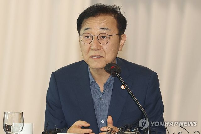 김윤덕 국토교통부 장관