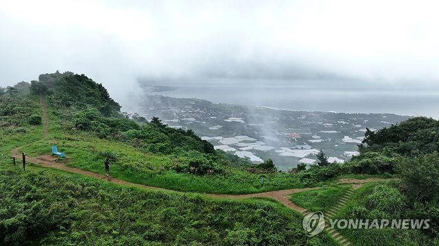 흐린 제주 날씨