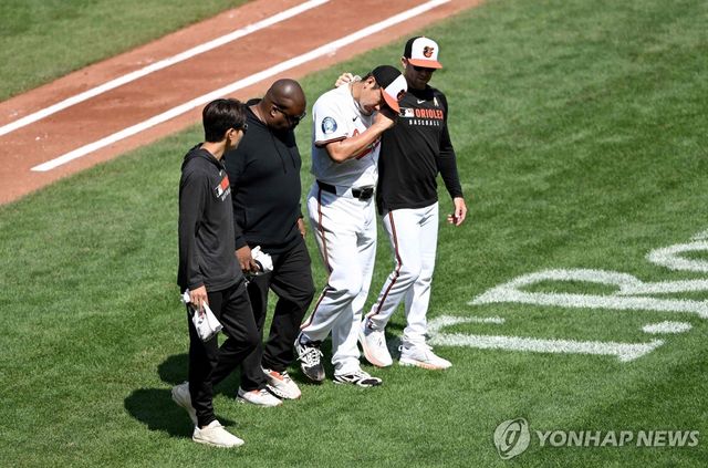 교체되는 스가노 