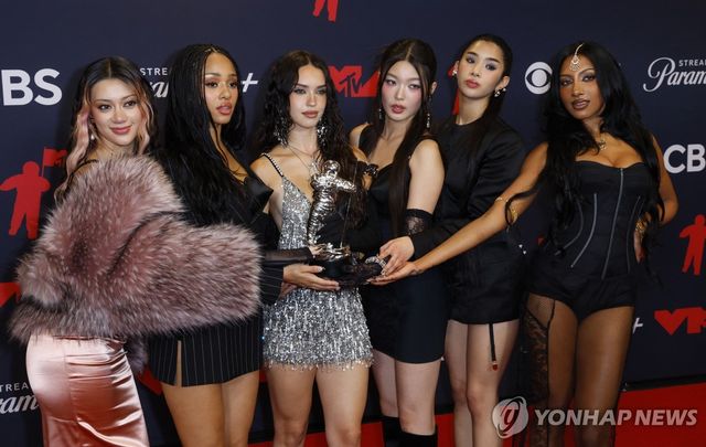 MTV VMA 참석한 캣츠아이