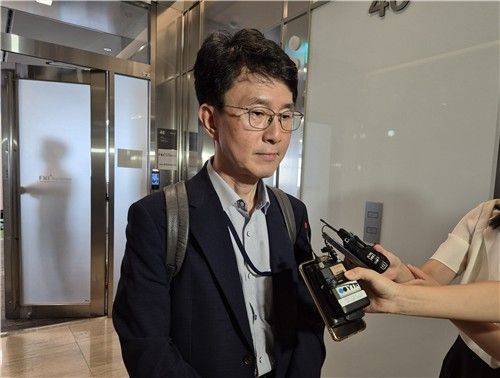 간담회를 마친 박종원 산업부 통상차관보