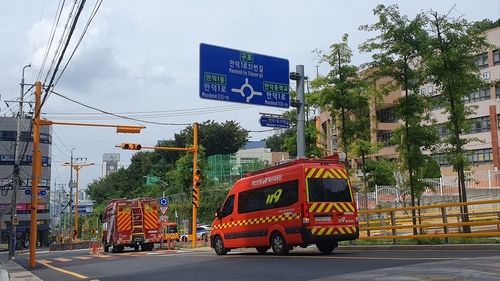 학교로 향하는 초동대응팀