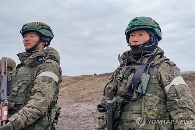 쿠르스크에 파견 전 훈련받는 북한군 병사들(4월28일)