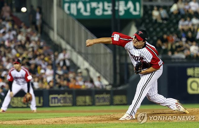 역투하는 LG 장현식