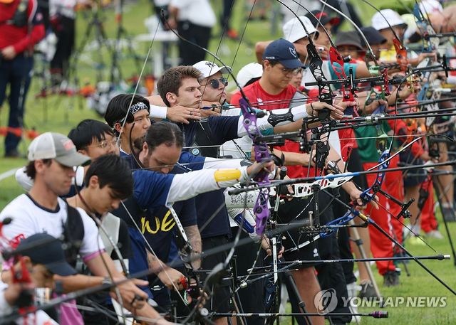 시작된 리커브 예선