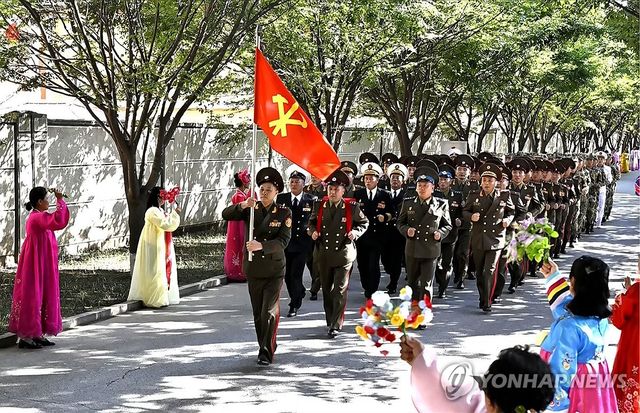 북한, 군무자대회서 김정은에 충성편지 채택