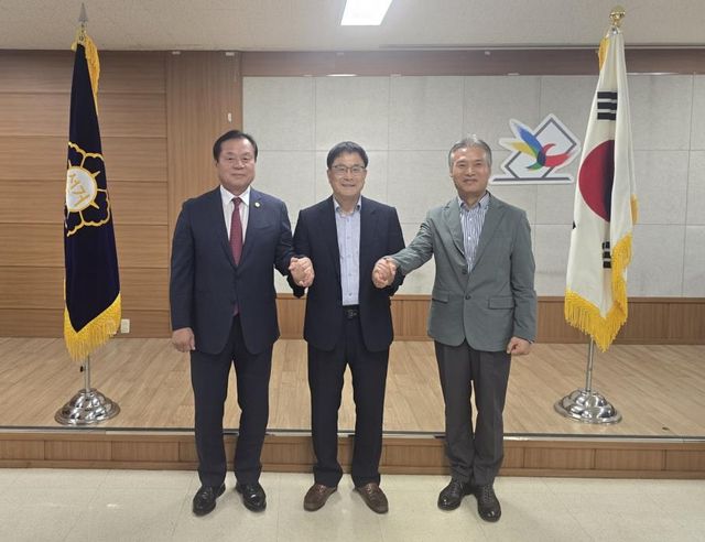 손잡은 국기원장 후보