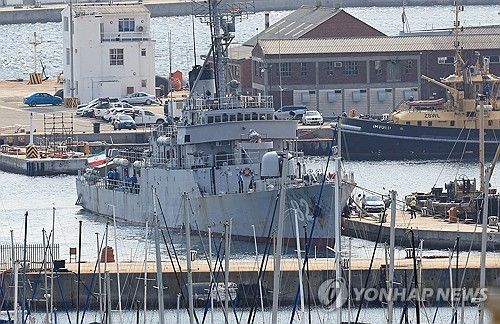 남아공에 입항한 이란 함정 