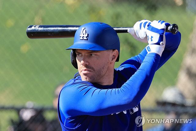 라이브 배팅하는 프레디 프리먼