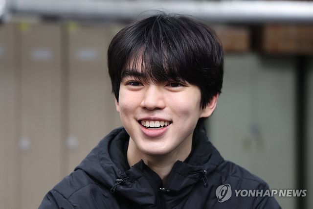 밝은 표정의 차준환