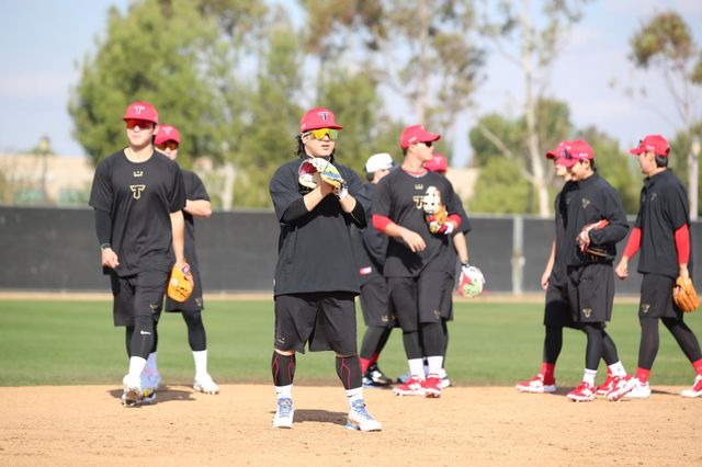 2025년 스프링캠프 훈련 중인 KIA 타이거즈 선수단