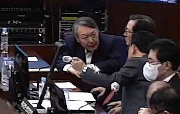 '내란 우두머리' 결심공판 출석한 윤석열 전 대통령