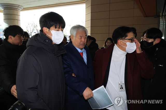 '서부지법 난동 배후 의혹' 전광훈 목사 구속 심사