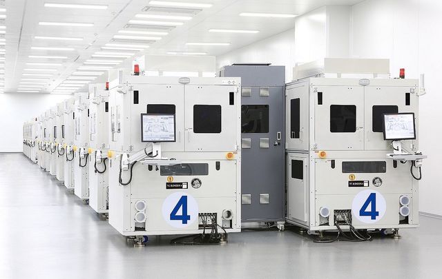 한미반도체, HBM4용 제조 장비 'TC 본더 4' 생산 돌입