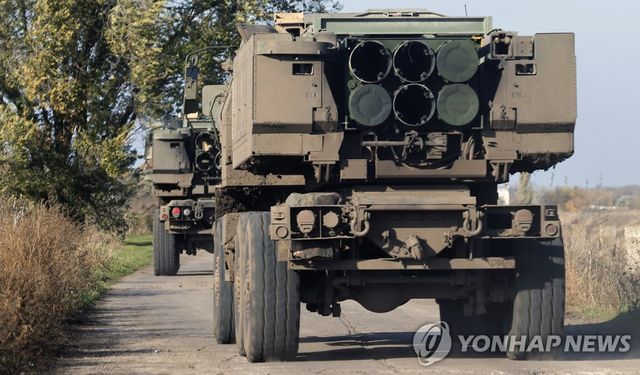 우크라이나에 배치된 미국산 고속기동포병로켓시스템(HIMARS·하이마스)