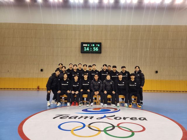 한국 남자 핸드볼 국가대표 선수단