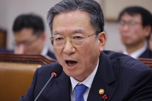 "경찰 견제 위한 보완수사권 필요" 정성호 법무부 장관