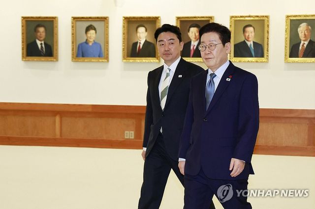 이재명 대통령, 수석보좌관회의 참석